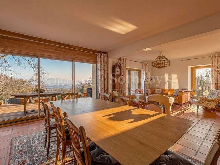 Maison Grilly - 5 chambres - 587m²