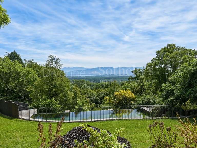 Maison Grilly - 6 chambres - 587m²