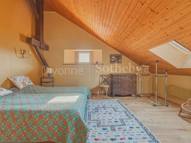 Maison Grilly - 5 chambres - 587m²