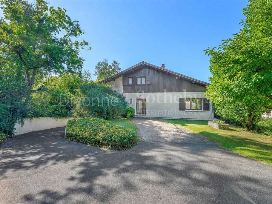 Maison Grilly