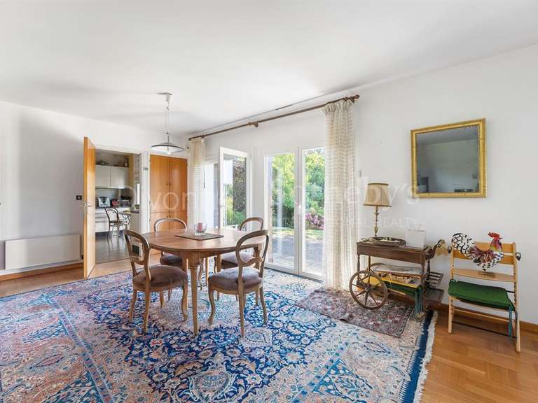 House Grilly - 5 bedrooms - 167m²
