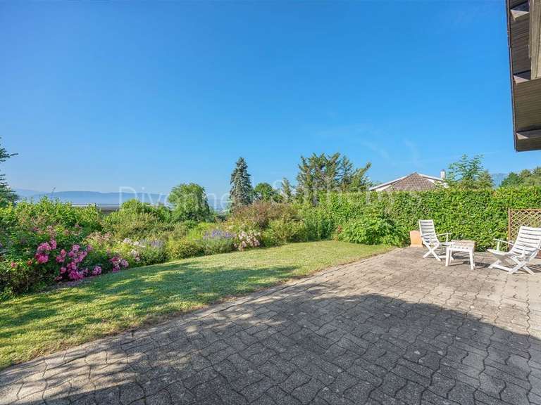 House Grilly - 5 bedrooms - 167m²