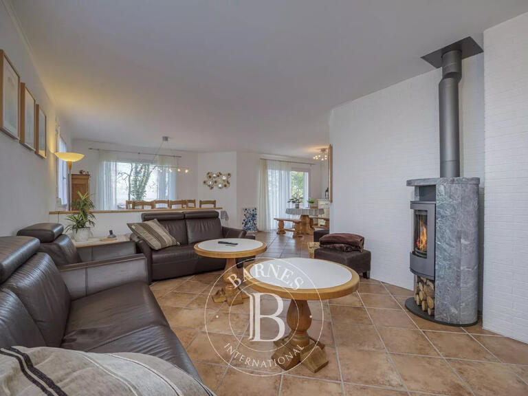 Villa Grilly - 5 chambres - 231m²