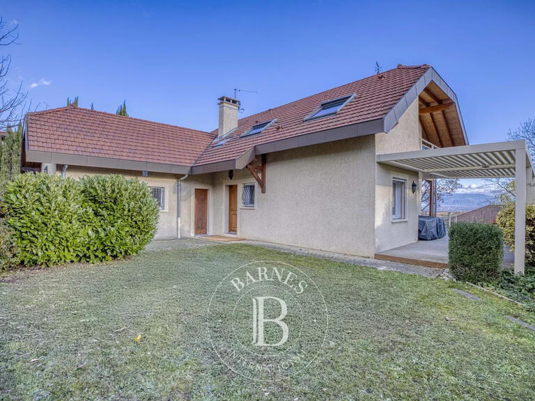 Villa Grilly - 5 chambres - 231m²