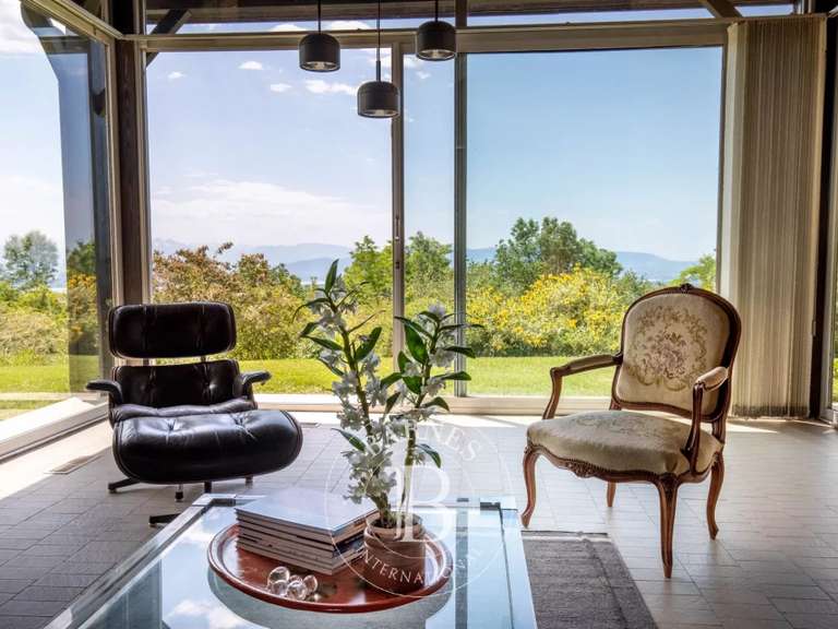 Villa Grilly - 5 chambres - 403m²