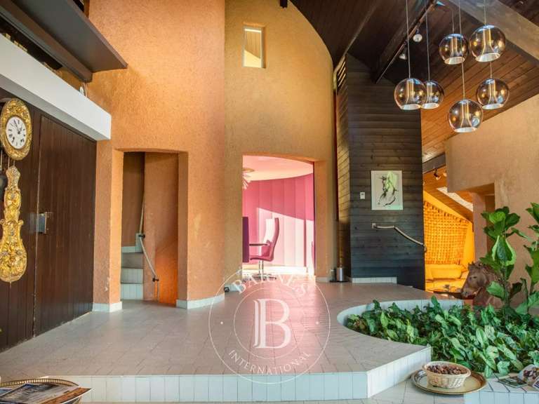 Villa Grilly - 5 chambres - 403m²