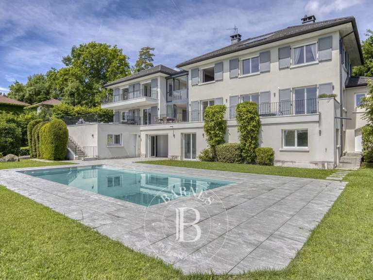 Villa Grilly - 6 chambres - 554m²