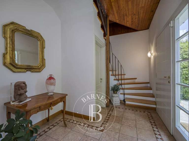 Villa Grilly - 5 chambres - 215m²