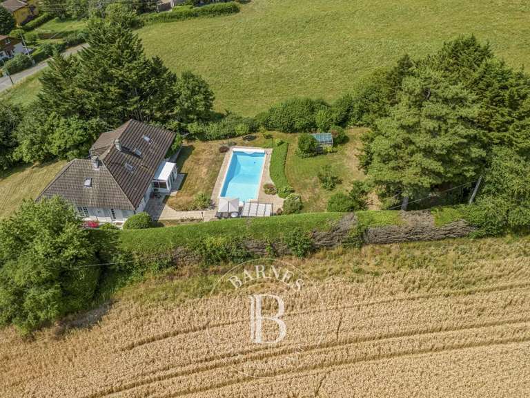 Villa Grilly - 5 chambres - 215m²