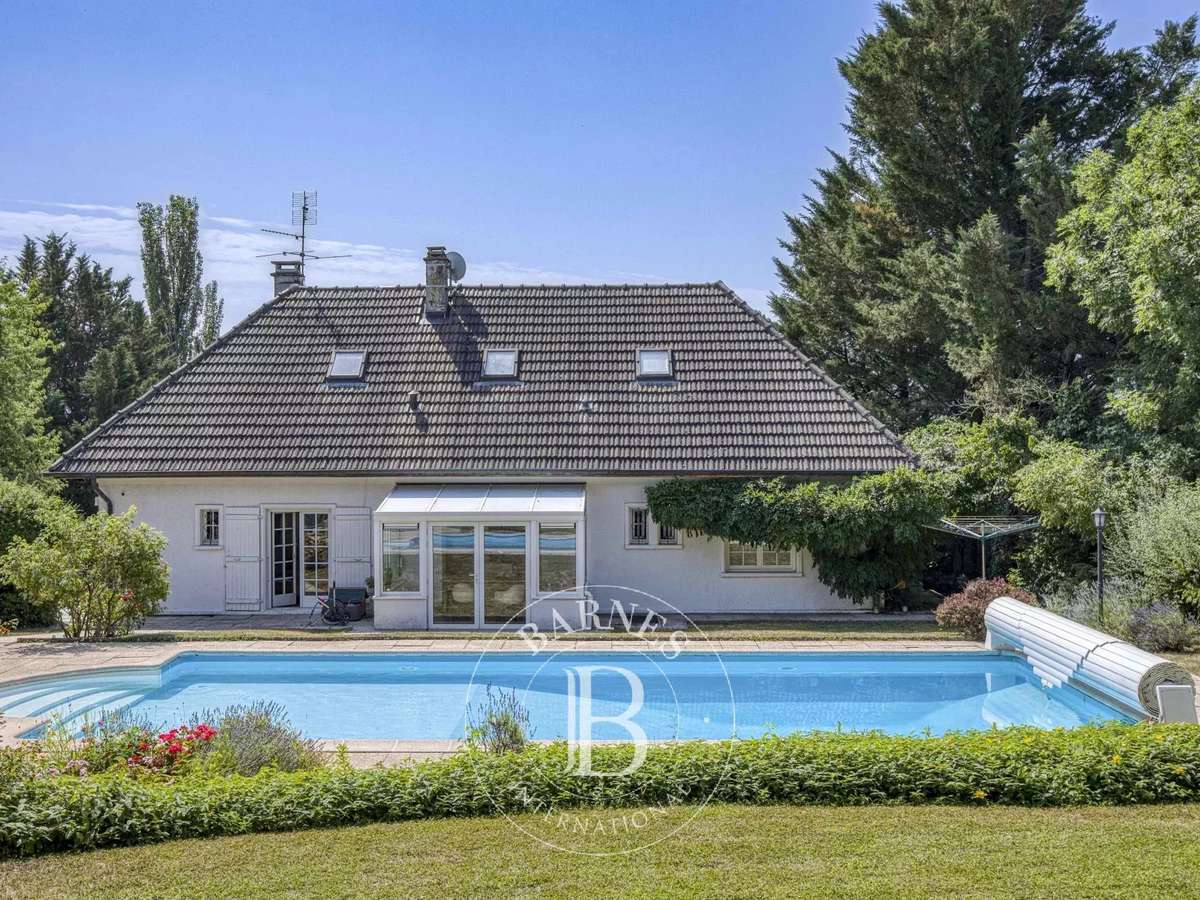 Villa Grilly