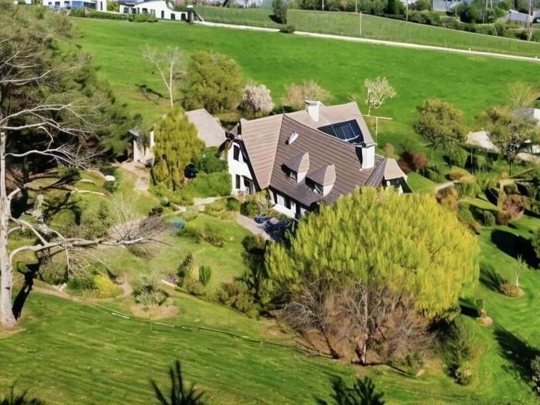 Villa Grilly - 4 chambres - 265m²