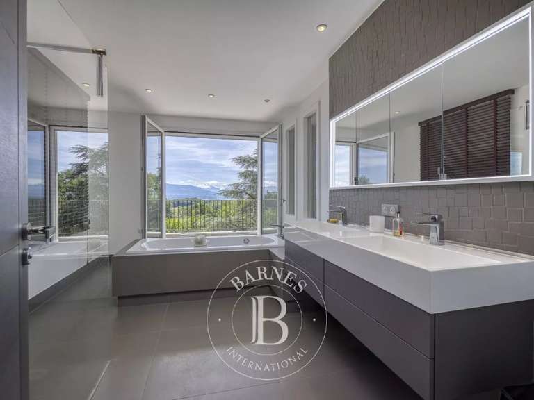 Villa Grilly - 6 chambres - 554m²