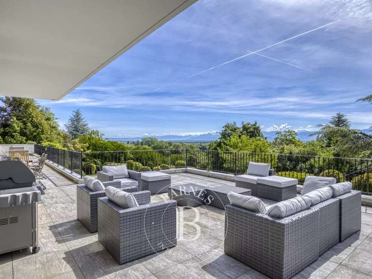 Villa Grilly - 6 chambres - 554m²