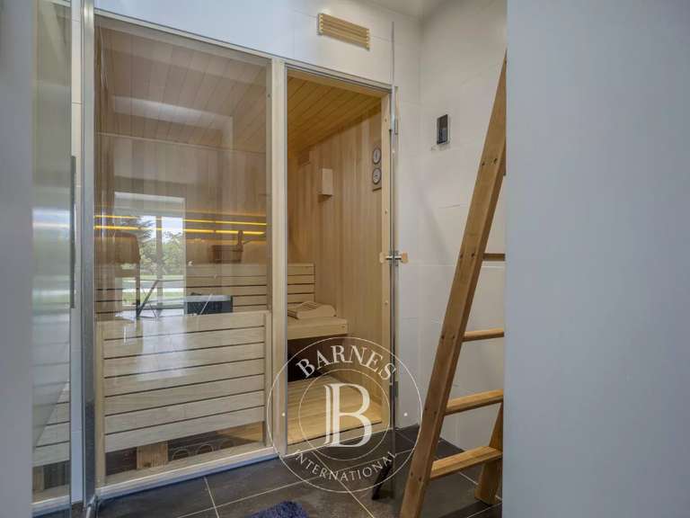 Villa Grilly - 6 chambres - 554m²