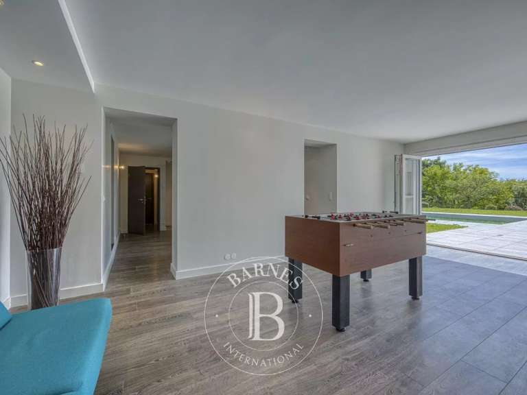 Villa Grilly - 6 chambres - 554m²