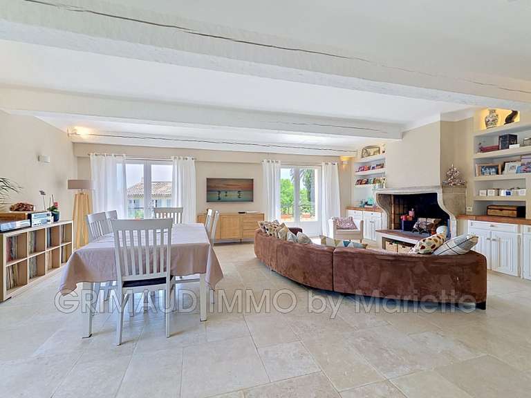 Appartement Grimaud - 3 chambres - 127m²