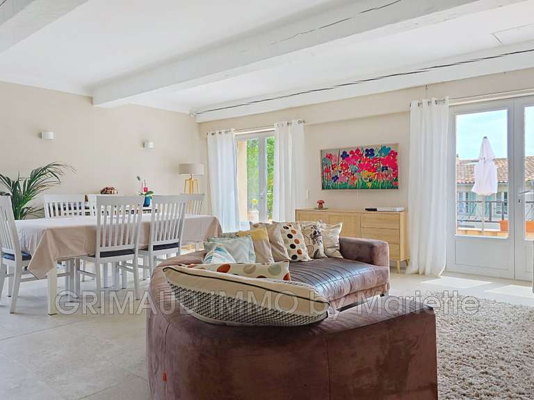 Appartement Grimaud - 3 chambres - 127m²