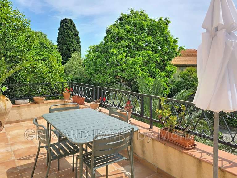Appartement Grimaud - 3 chambres - 127m²