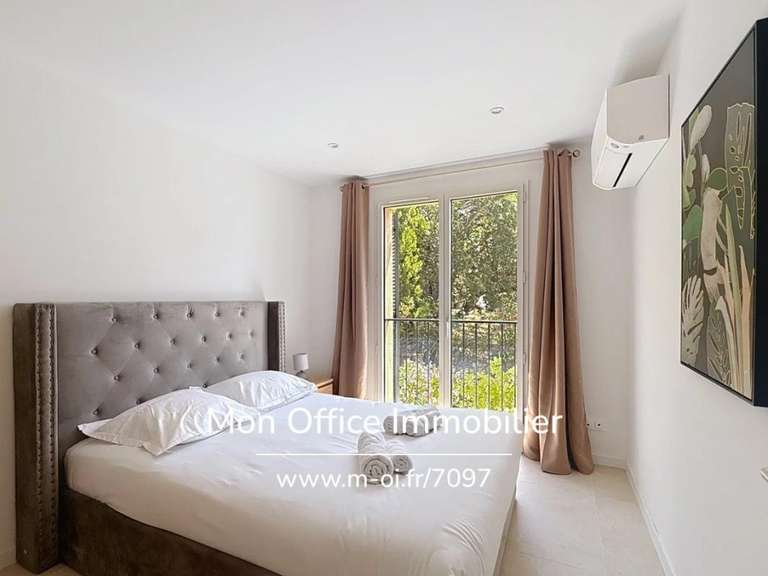 Appartement Grimaud - 3 chambres - 107m²