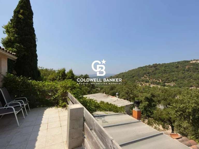 Appartement Grimaud - 2 chambres - 74m²