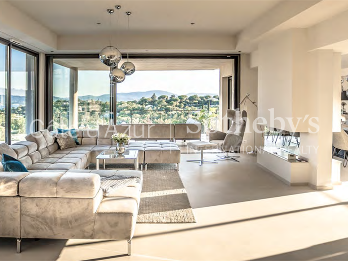 House Grimaud - 5 bedrooms - 292m²