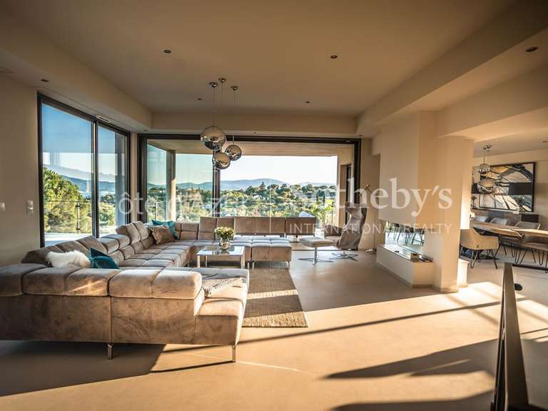 House Grimaud - 5 bedrooms - 292m²