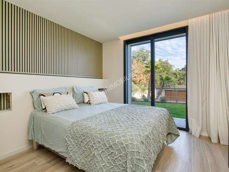 House Grimaud - 5 bedrooms - 200m²