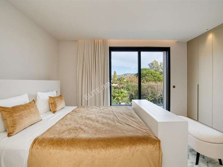 House Grimaud - 5 bedrooms - 200m²