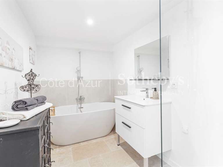 House Grimaud - 6 bedrooms - 300m²