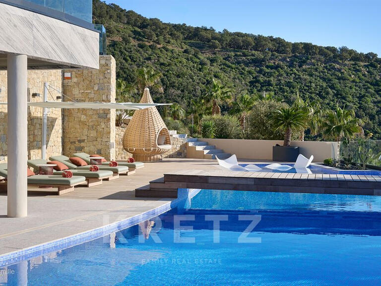 Maison Grimaud - 8 chambres - 640m²