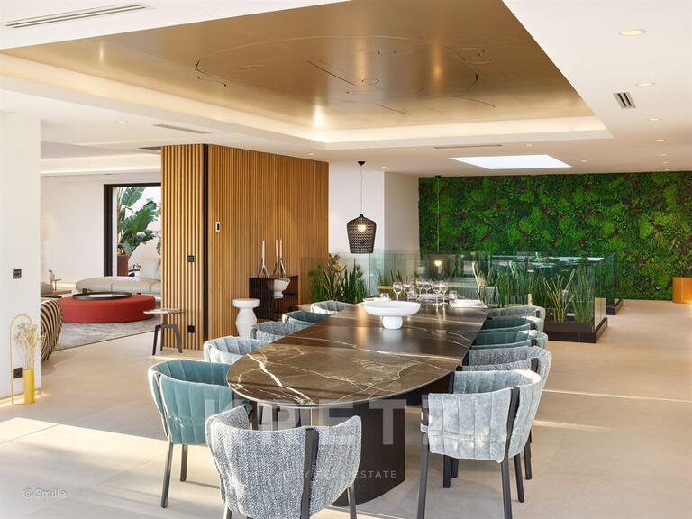 Maison Grimaud - 8 chambres - 640m²