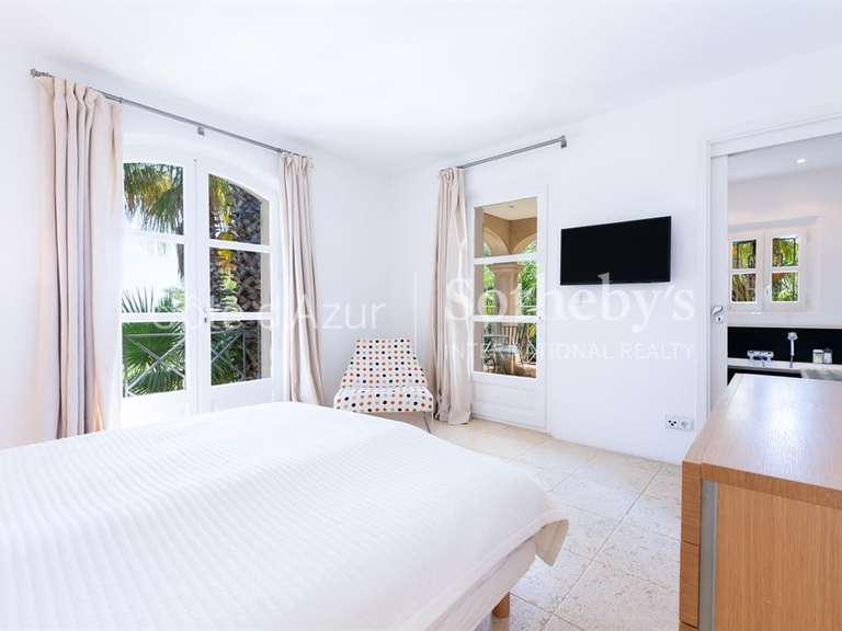Maison Grimaud - 5 chambres - 251m²
