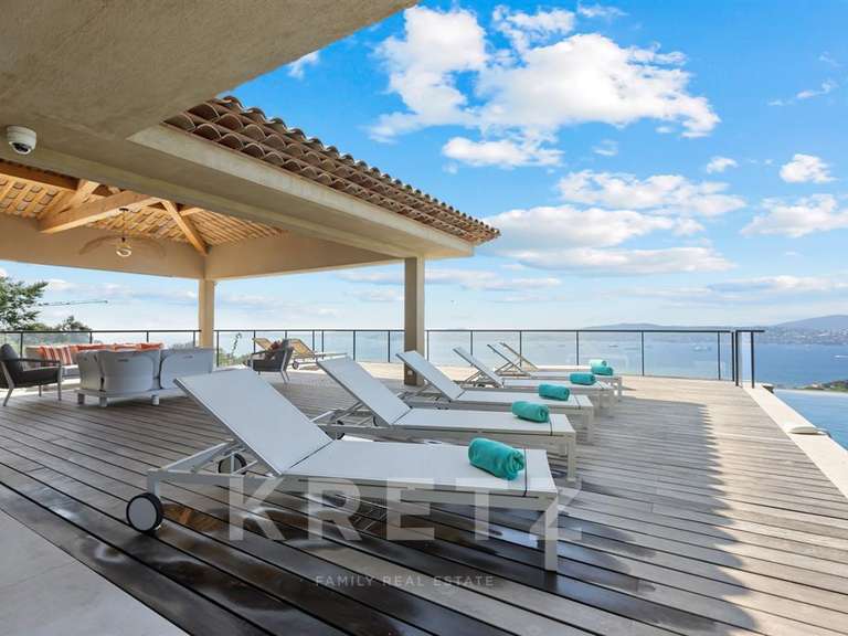 House Grimaud - 5 bedrooms - 350m²