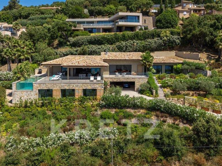 House Grimaud - 5 bedrooms - 350m²
