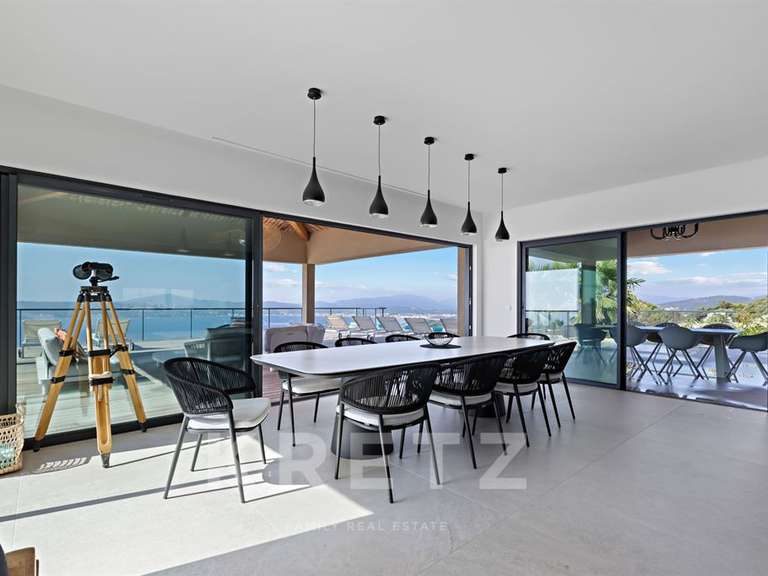 House Grimaud - 5 bedrooms - 350m²