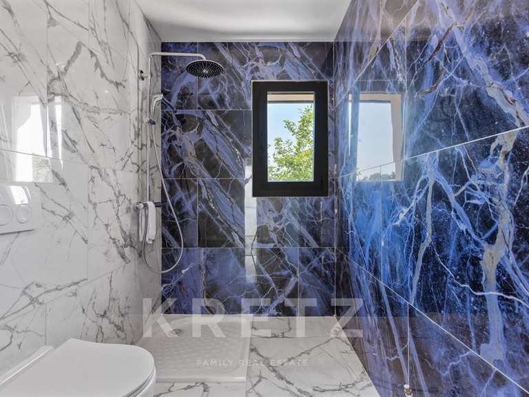 House Grimaud - 5 bedrooms - 204m²