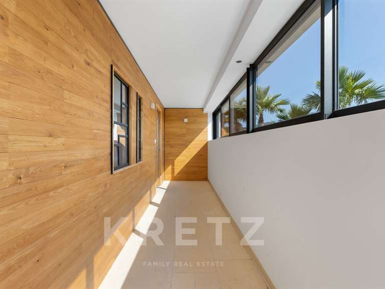 House Grimaud - 5 bedrooms - 204m²