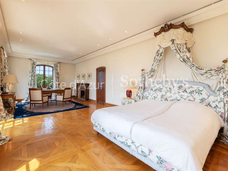 Maison Grimaud - 5 chambres - 437m²