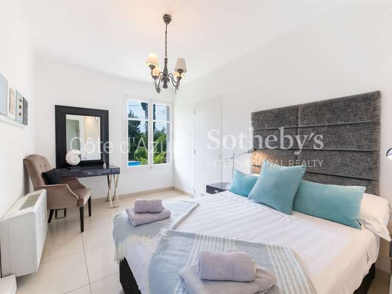 Maison Grimaud - 5 chambres - 240m²