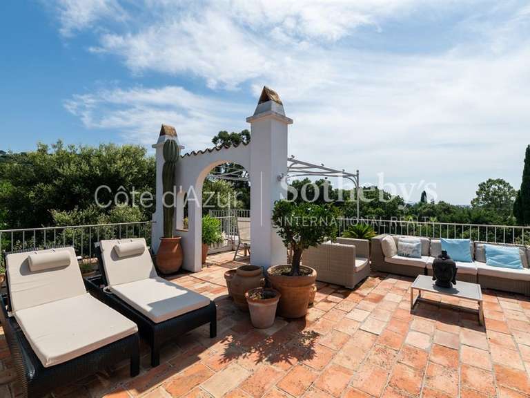 Maison Grimaud - 5 chambres - 240m²