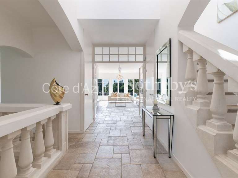 Maison Grimaud - 5 chambres - 240m²
