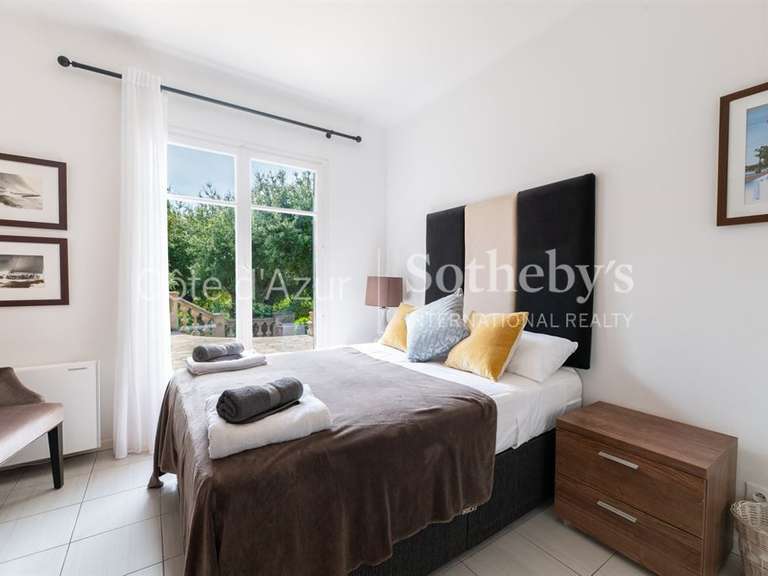 Maison Grimaud - 5 chambres - 240m²
