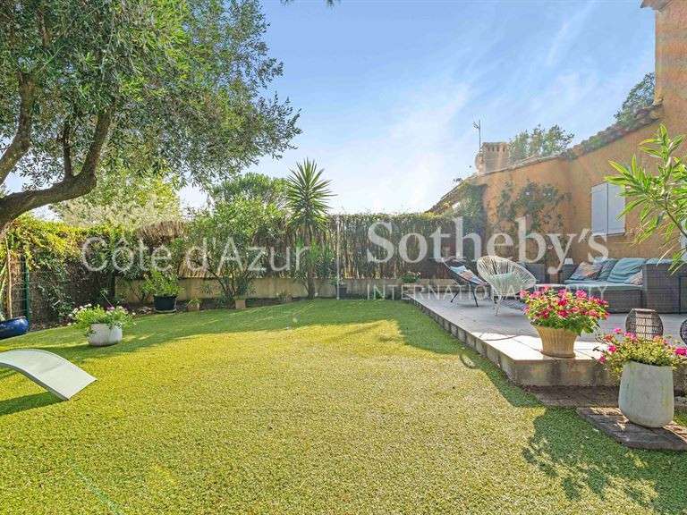 House Grimaud - 3 bedrooms - 120m²