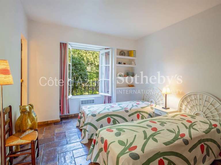 House Grimaud - 5 bedrooms - 328m²