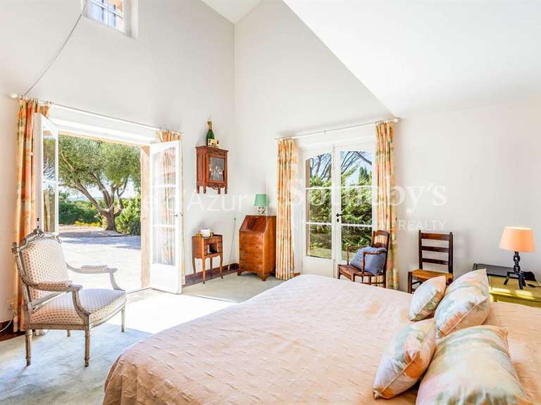 House Grimaud - 5 bedrooms - 328m²