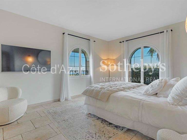House with Sea view Grimaud - 8 bedrooms - 464m²