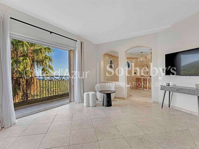 House with Sea view Grimaud - 8 bedrooms - 464m²