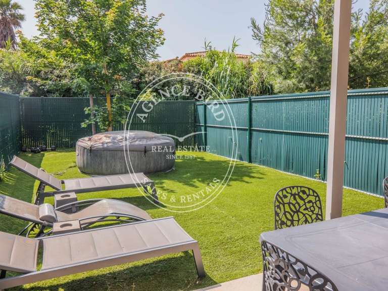 House Grimaud - 3 bedrooms - 87m²