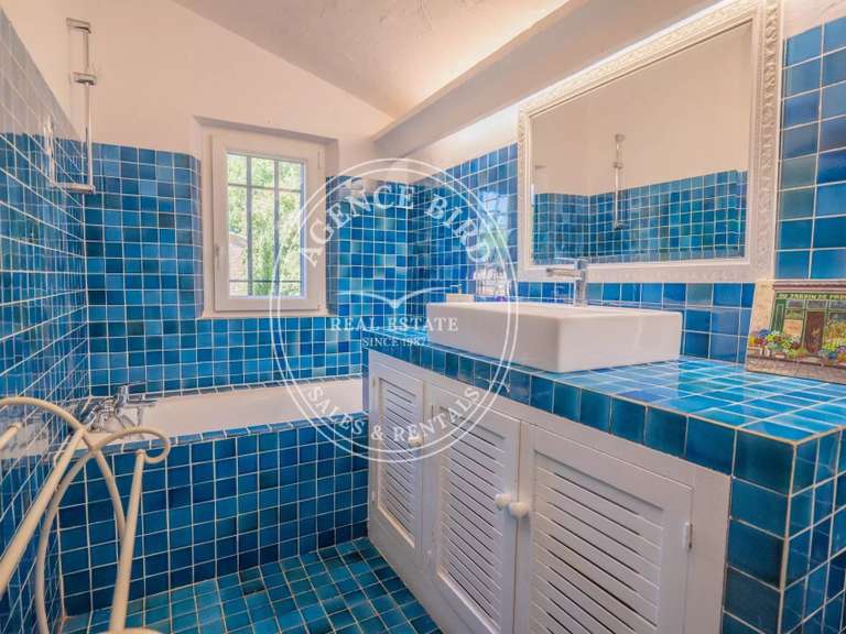 House Grimaud - 3 bedrooms - 117m²