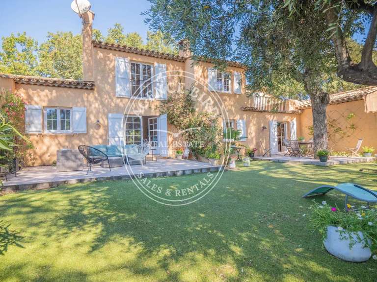 House Grimaud - 3 bedrooms - 117m²